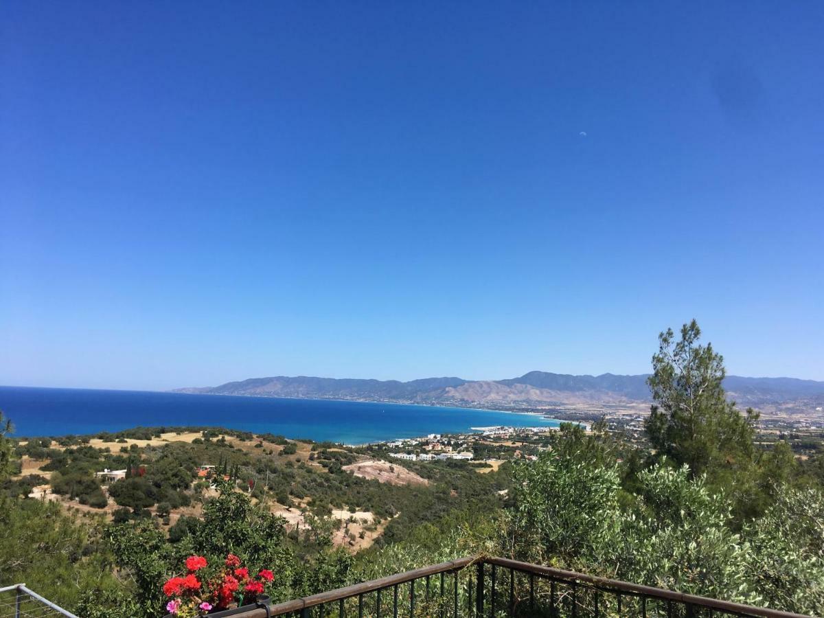 Philip'S Holiday House Neo Chorio Exterior photo
